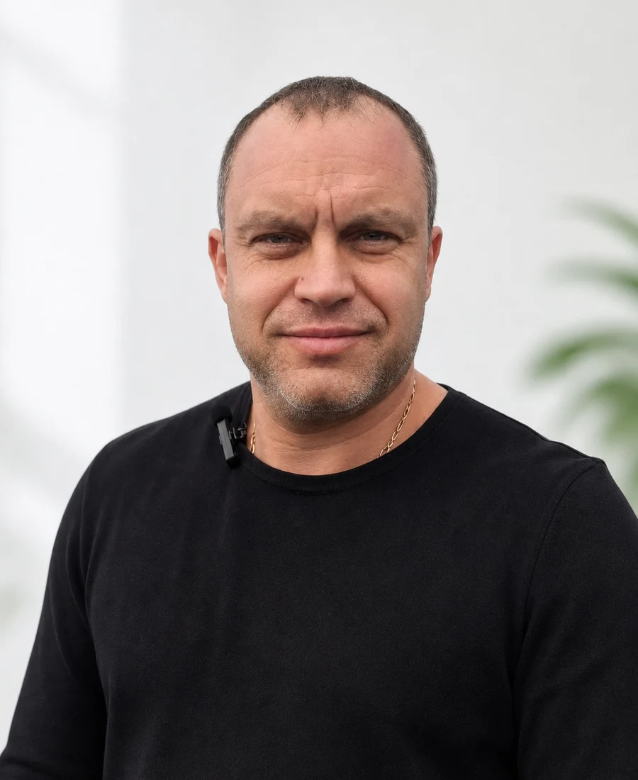 Юрий Дубчак, директор и руководитель